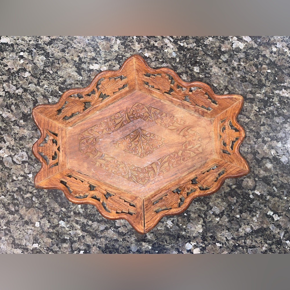 WOODEN HAND CARVED TRAY